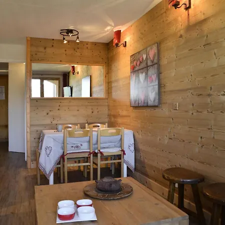 Themis - Pour 4 Personnes 30 * Macot-la-Plagne